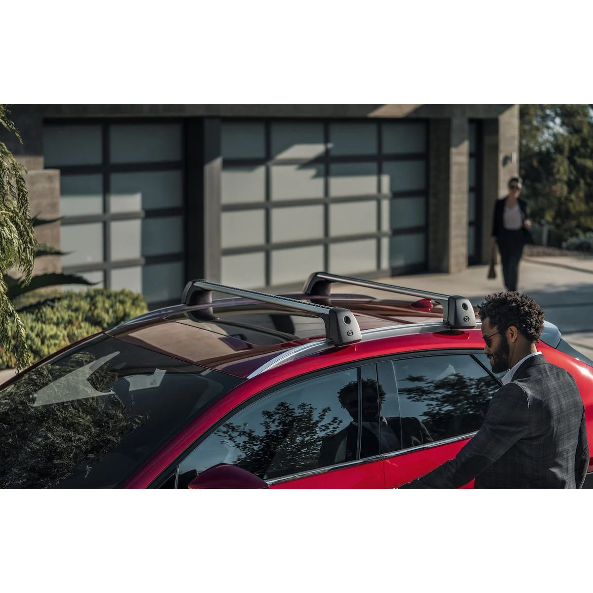 Roof Rack System: Crossbars & Side Rails | Mazda CX-30 (2020-2026)